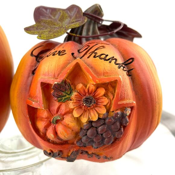 Fall Sentiment Pumpkins Thanksgiving Fall Decor Give Thanks Welcome Set of 2 - Picture 5 of 9